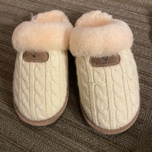BearPaw slippers